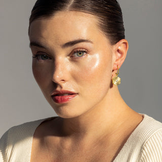 Pendientes de Circonita Brillante acabados en oro amarillo 18K- Rira-blanco