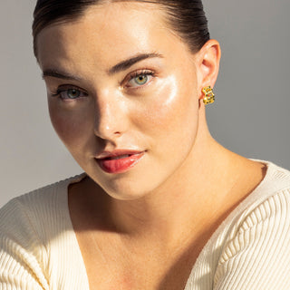 Pendientes acabados en oro amarillo 18K - Dabbahu-amarillo