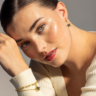 Pendientes de Circonita Brillante acabados en oro amarillo de 18K - Estrella-blanco