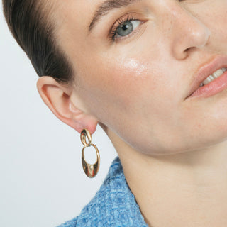 Pendientes acabado en oro amarillo 18k - Karme-amarillo