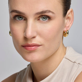 Pendientes con Circonita Brillante acabado oro 18k - Ricia-blanco