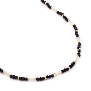Collar de Cristal Negro acabado en oro amarillo de 18k - Tacwen-NEGRO