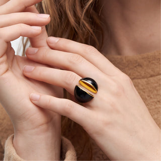 Anillo de Lacado Negro acabado en oro amarillo de 18k - Uap-NEGRO