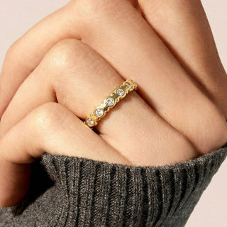 Anillo de Perla Blanca acabado en oro amarillo de 18k - Navi-Amarillo
