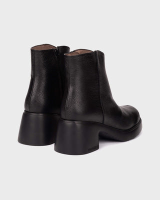 Botines FLYTRES 25 Negras