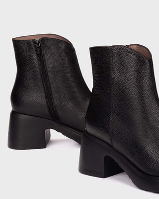 Botines FLYTRES 25 Negras