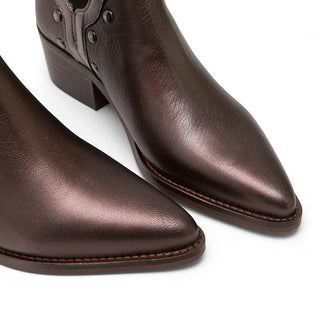 古董古銅色鉚釘皮革踝靴
