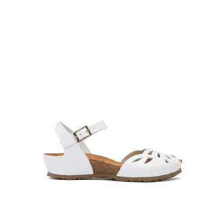 White Leather Flat Sandals with Peep Toe